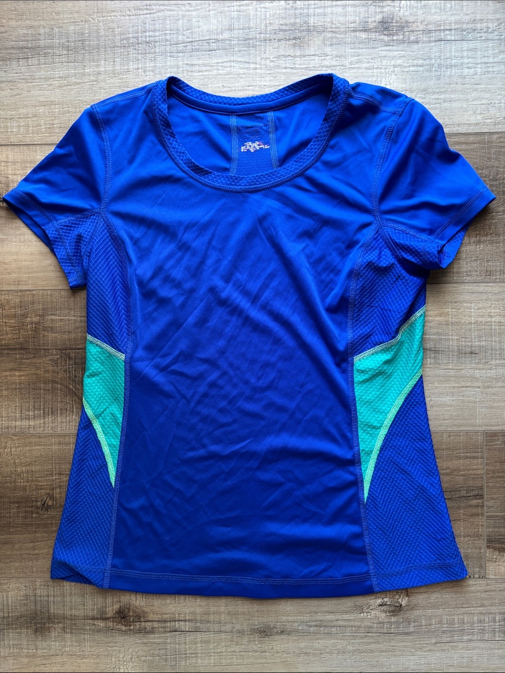 Women’s Blue Athletic Tee with Teal Accents Large
